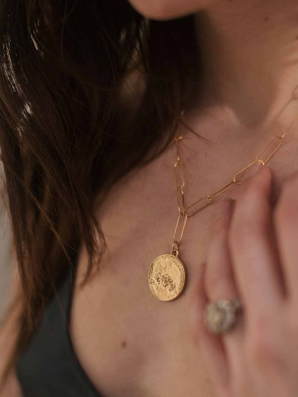 SONDR London Floral Medallion Paperclip Chain Necklace Gold Tone